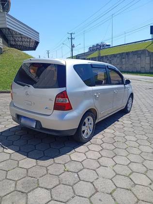 NISSAN LIVINA 1.6 SL 16V FLEX 4P MANUAL